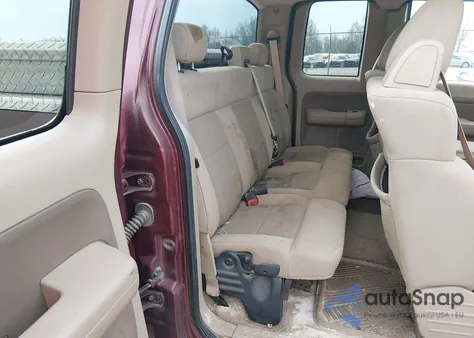 2004 Ford F-150 Stx/Xl/Xlt z USA, uszkodzony, nr VIN 1FTRX12W64NC17734